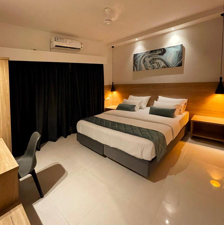 Eiffel Suites - Kammanahalli บังกาลอร์ ภายนอก รูปภาพ